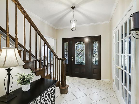 5th image of 3611 Deerbrook Dr
