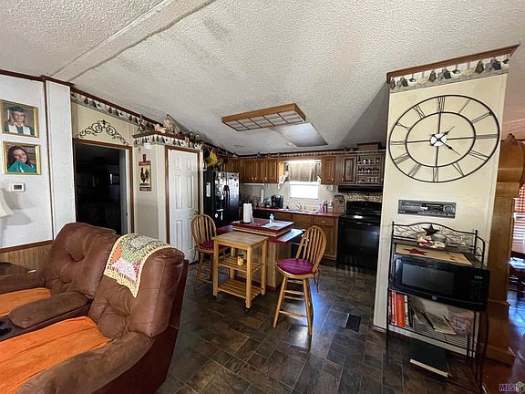 5th image of 15831 Gaylord Oaks Dr