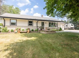 N95W19938 Marson Ct, Menomonee Falls, WI 53051