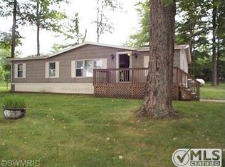 17793 7 Mile Rd, Reed City, MI 49677
