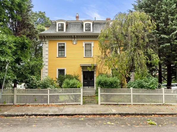 9 Revere St #3, Jamaica Plain, MA 02130