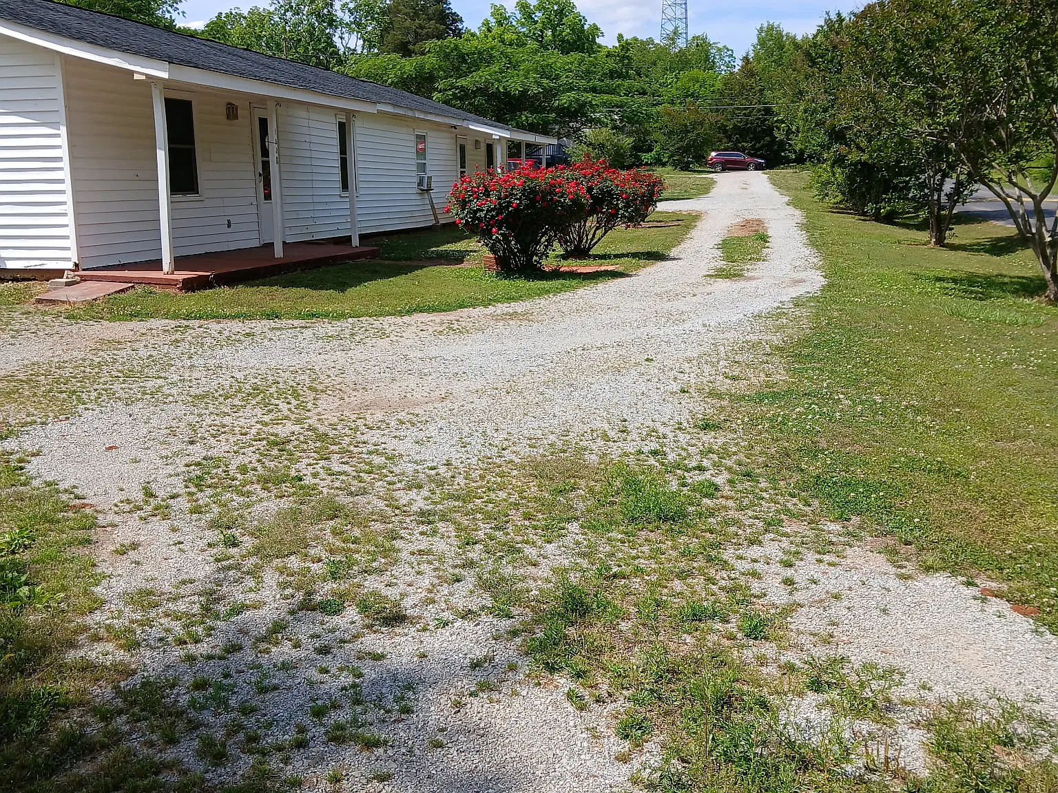 150 W Limestone Rd — Photo 2