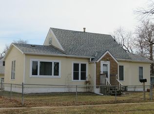 2629 S 11th St, Council Bluffs, IA 51501