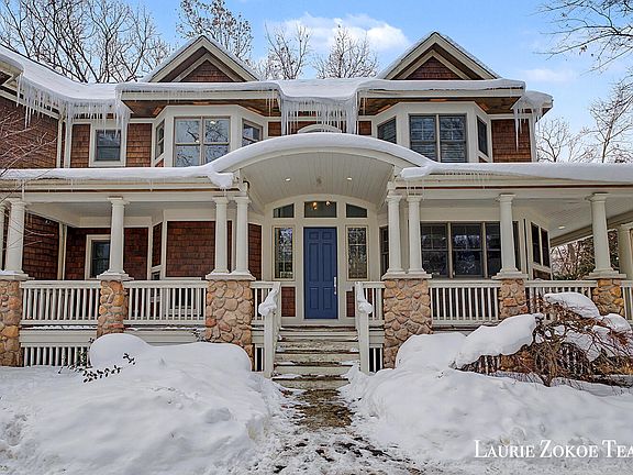 3rd image of 4150 Mystic Oak Ct NE