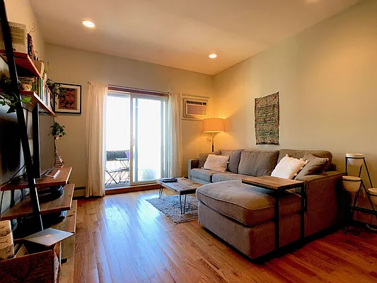 Rented by Compass | media 8