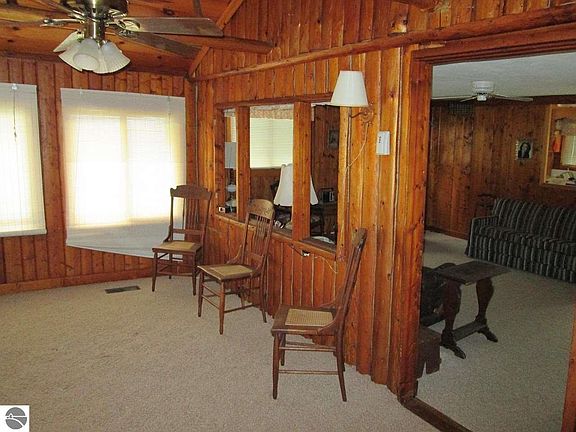 5th image of 5762 Lake Shore Dr