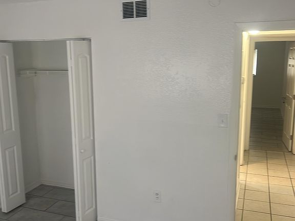 3rd image of 1501 Doby Cir #1513