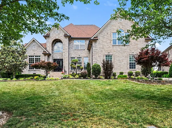 3356 Clovercroft Dr, Murfreesboro, TN 37130