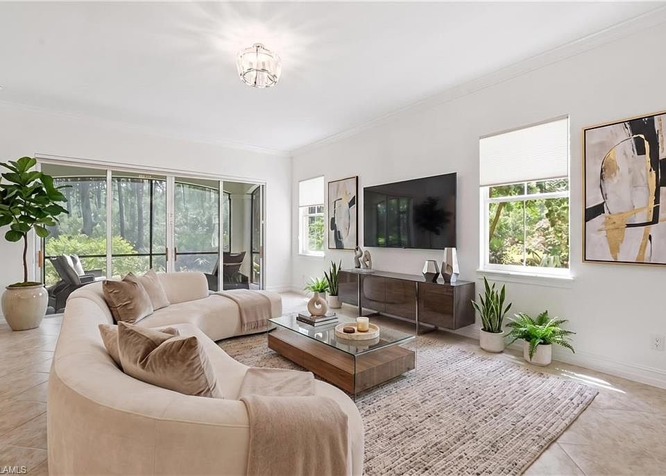 1st image of 2886 Castillo CT #101