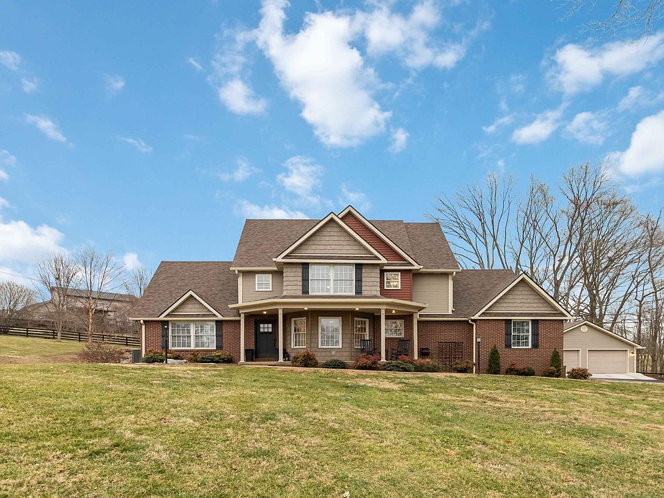1st image of 75 Ferry Hill Dr