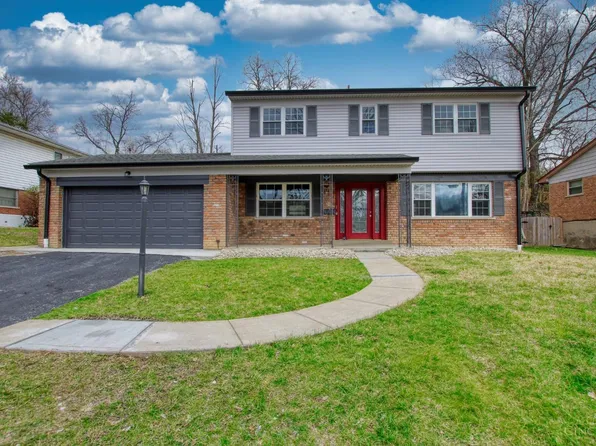 8068 Debonair Ct, Cincinnati, OH 45237