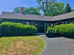 11 Selman St #R, Marblehead, MA 01945