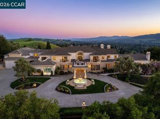251 Santiago Ln, Danville, CA