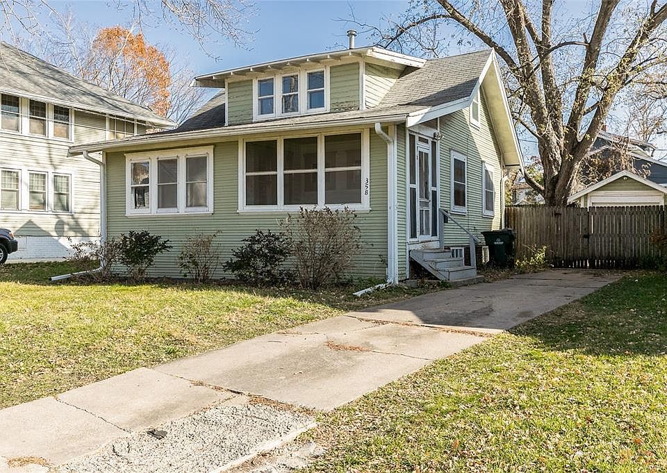 1st image of 358 21st St SE