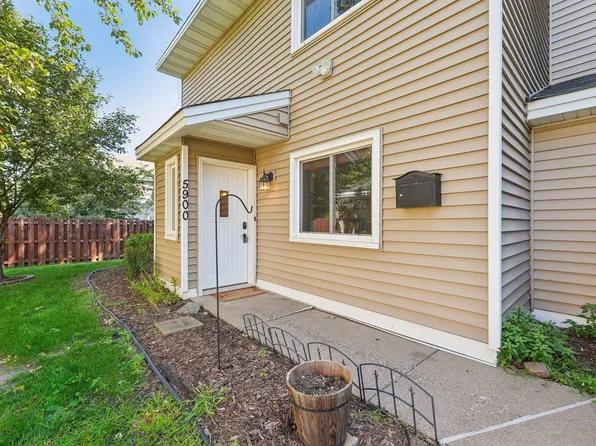 5900 Cahill Ave, Inver Grove Heights, MN 55076
