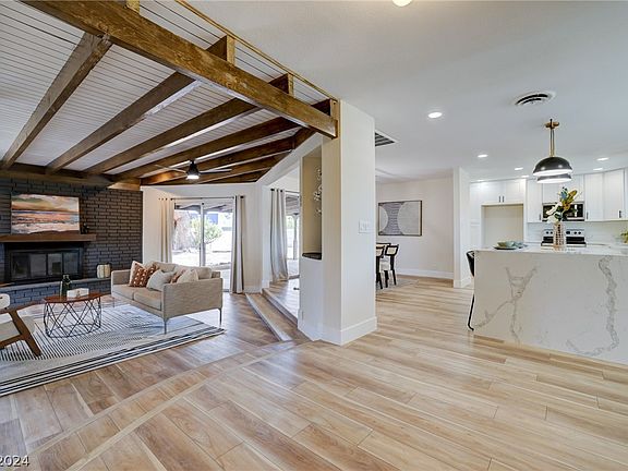 3rd image of 5661 Alfred Dr