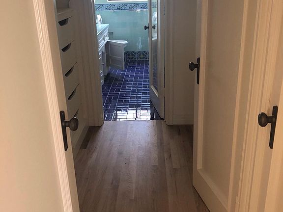 5th image of 555 N Rossmore Ave APT 302