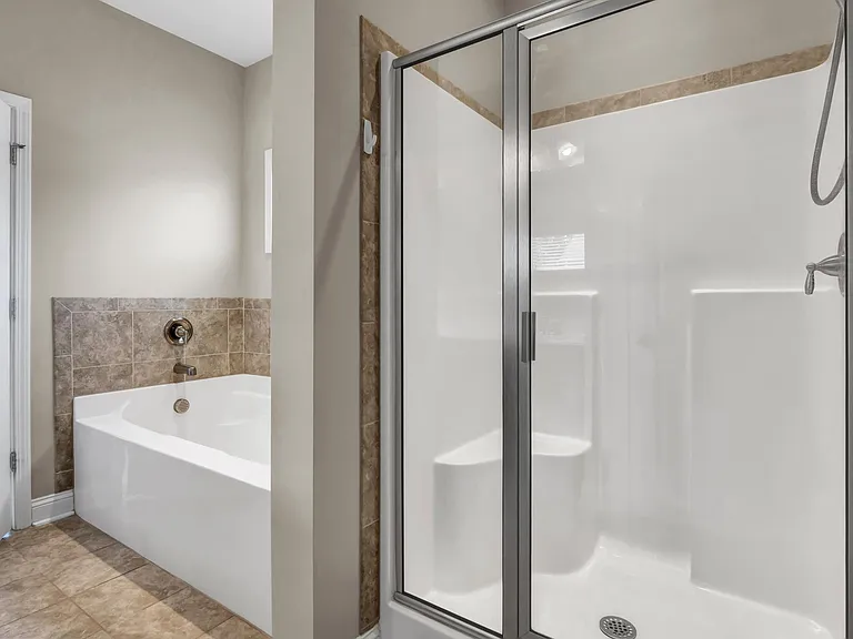 315 Red Cedar Dr — Photo 13