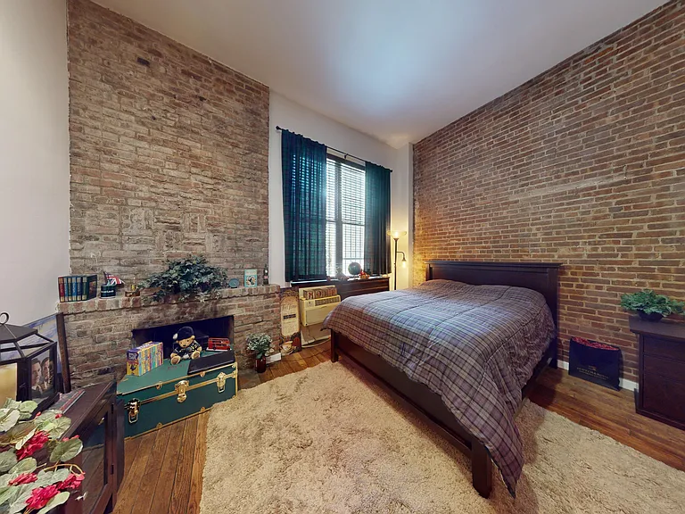 46 W 85th St #1-C — Photo 4