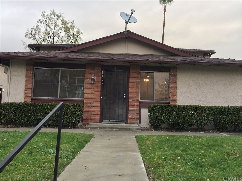 1st image of 1105 W Calle De La Luna APT 1