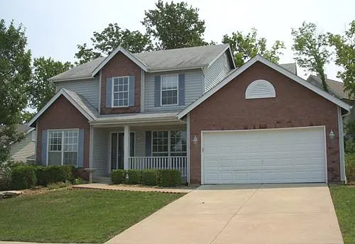 260 Valleybrook Ct — Photo 1