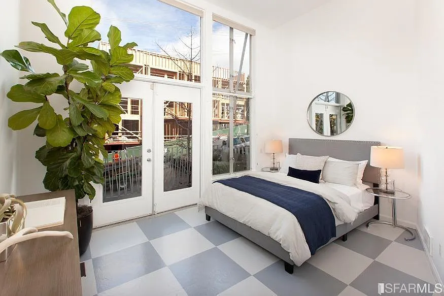 1 bed, 1.5 bath, 925 sqft, $3,600 — Photo 3