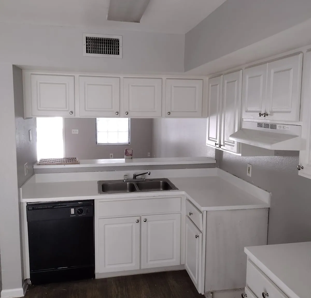 Garden Place Apartments — Photo 4