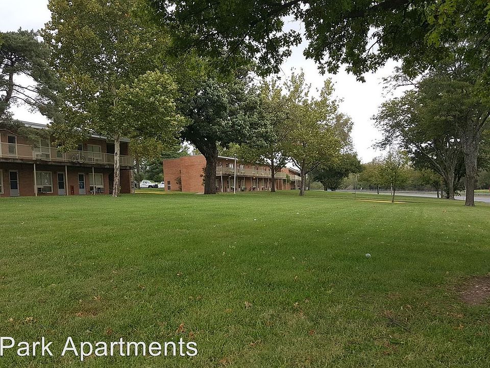 2nd image of 1201 Triplett Dr APT A10