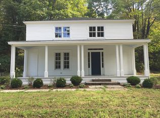 20 Fiddlers Bridge Rd, Staatsburg, NY 12580