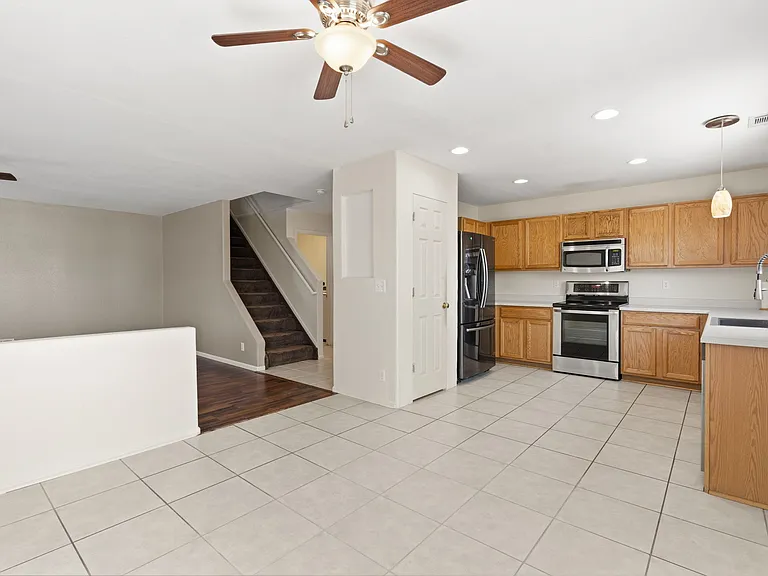 11114 York Way — Photo 14