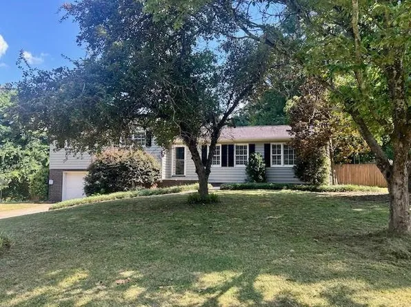 308 River Bluff Dr, Woodstock, GA 30188