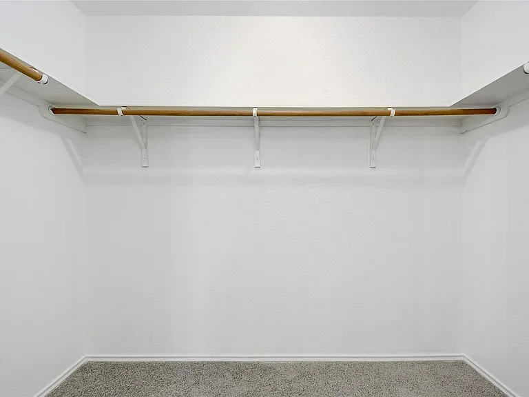 7201 Outfitter Dr — Photo 15