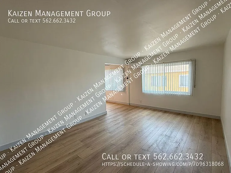 834 Austin Ave #6 — Photo 3