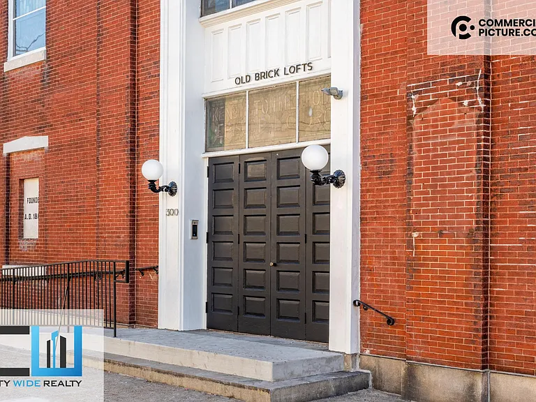302 Richmond St #12A — Photo 13