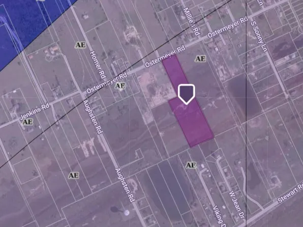 12101 Ostermeyer Rd, Galveston, TX 77554