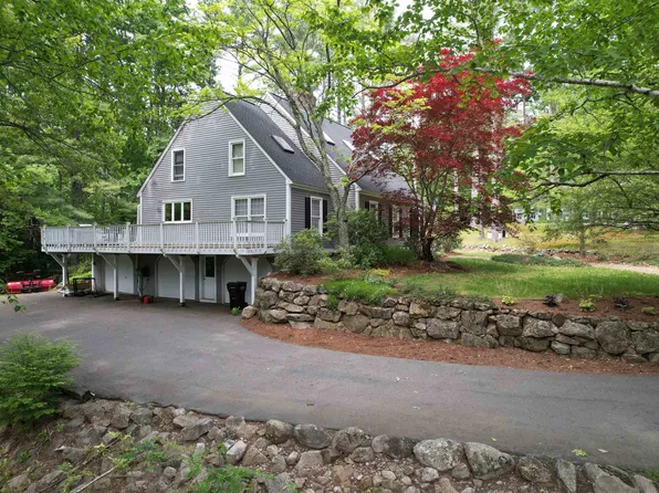 85 Stowell Road, Bedford, NH 03110