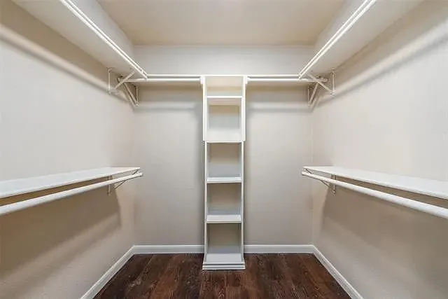 2800 Wildplum Dr — Photo 15