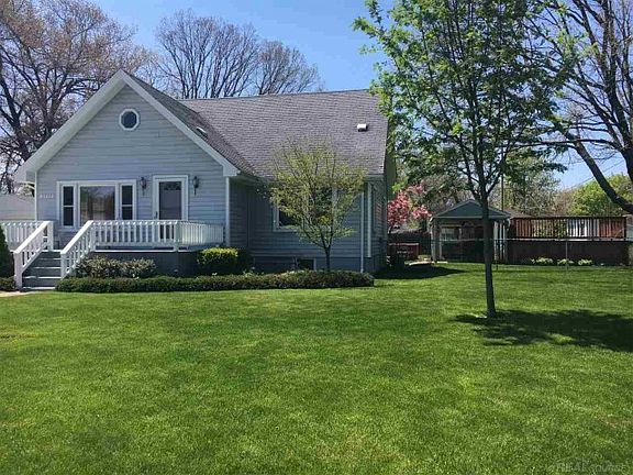 2nd image of 2527 21st Ave
