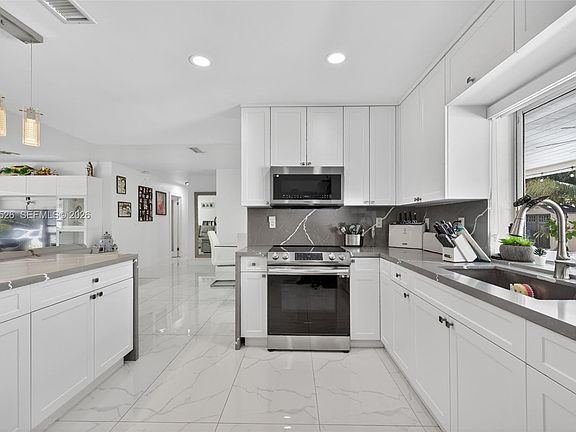 3rd image of 14234 SW 75th Ter