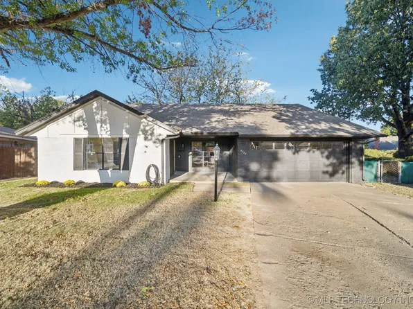 10703 E 19th Pl, Tulsa, OK 74128