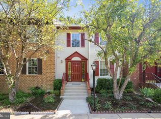 5927 High Meadow Rd, Alexandria, VA 22310