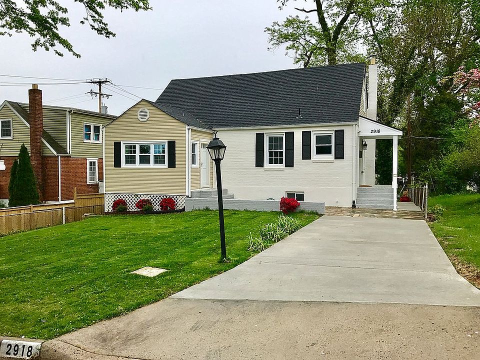 1st image of 2918 Meadow Ln