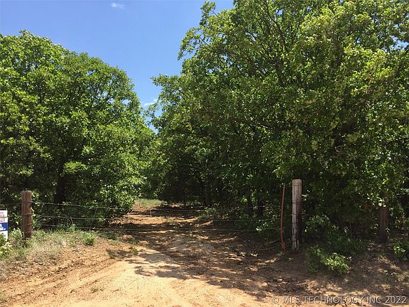 4th image of 3700 Road
