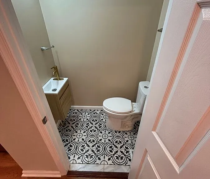 5301 Maple Ave — Photo 7