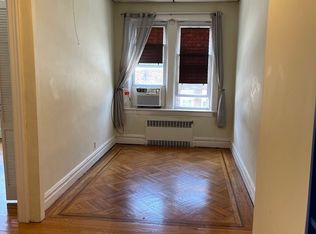 584 Prospect Ave #2B, Brooklyn, NY 11215