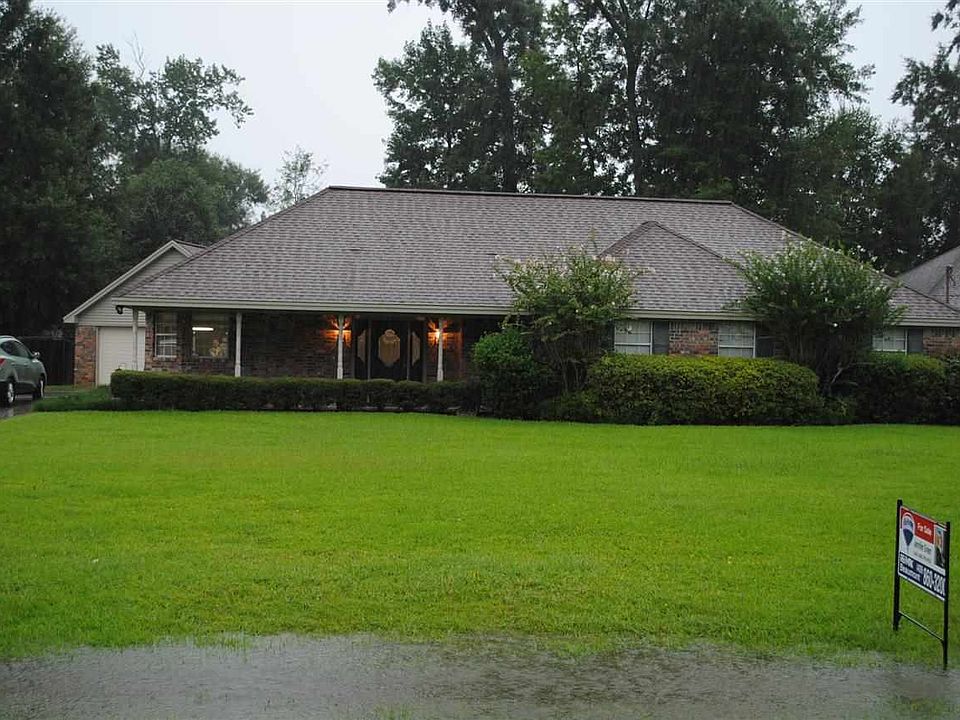 1st image of 116 Norwood Dr