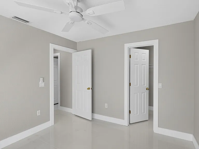 18662 Arapahoe Cir — Photo 22