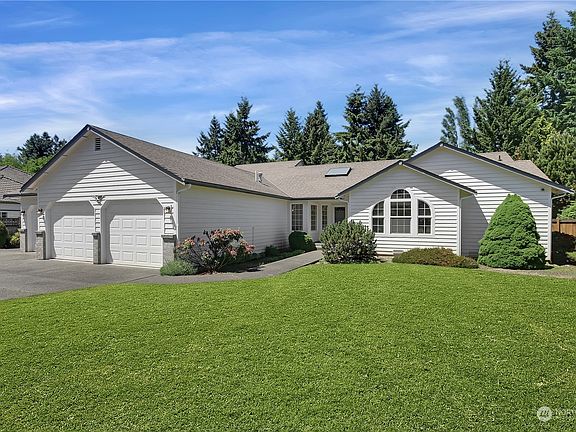 2nd image of 14416 115th Avenue Ct E