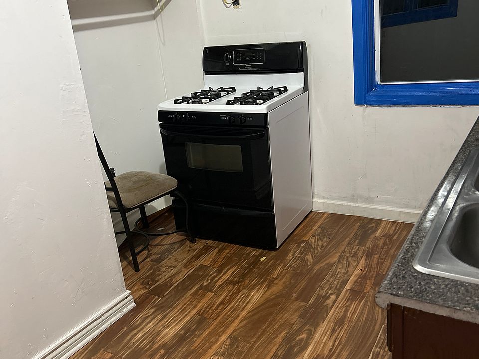 1st image of 24 Houghton Ave #1