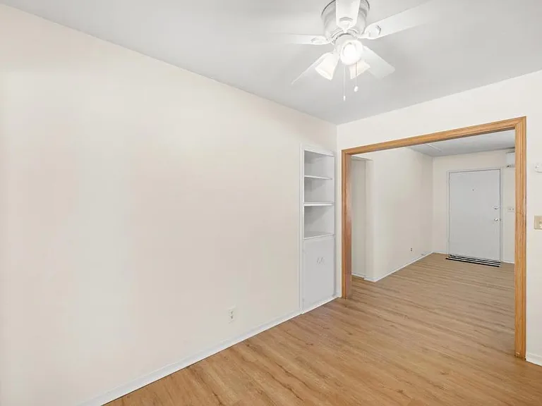 1251 Rees Rd — Photo 11